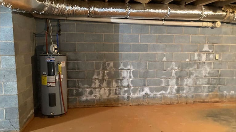 Leaking+basement+wall