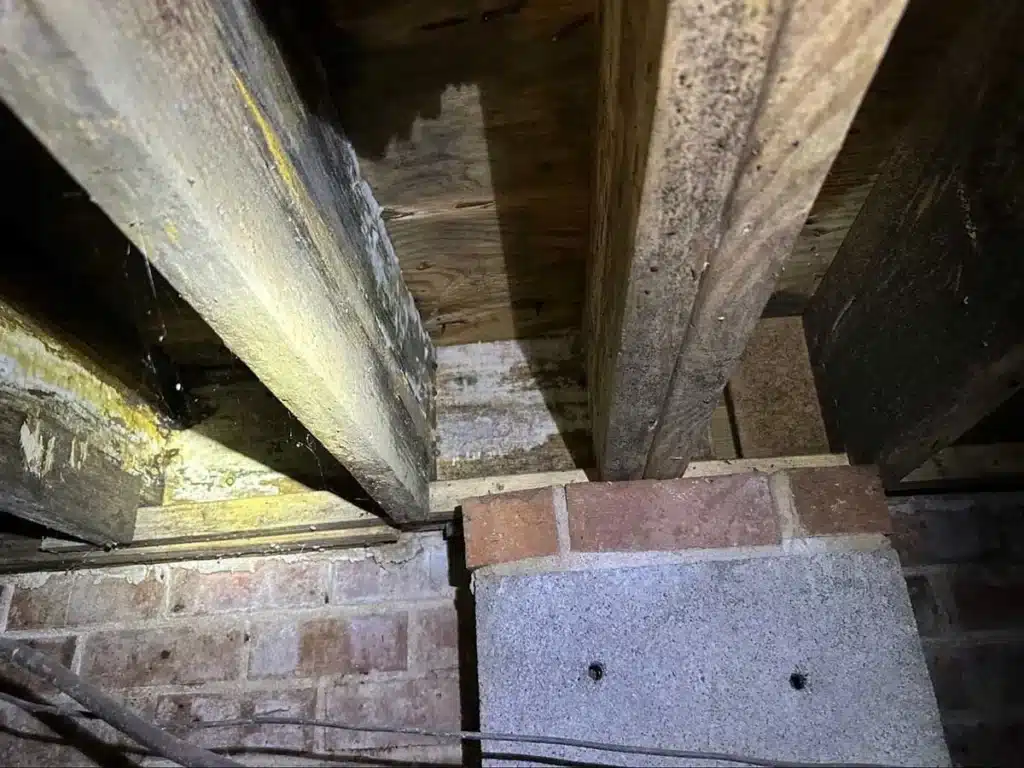 Gaps Around Windows and Doors